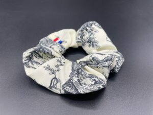 Chouchou Noir et Écru en Toile de Jouy upcyclé